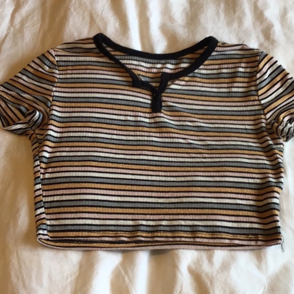 Striped button down cropped tee - Picture 2 of 2